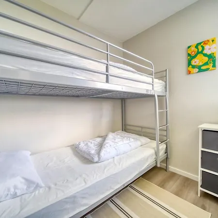 - Haus E, App 0e1007 * Heiligenhafen
