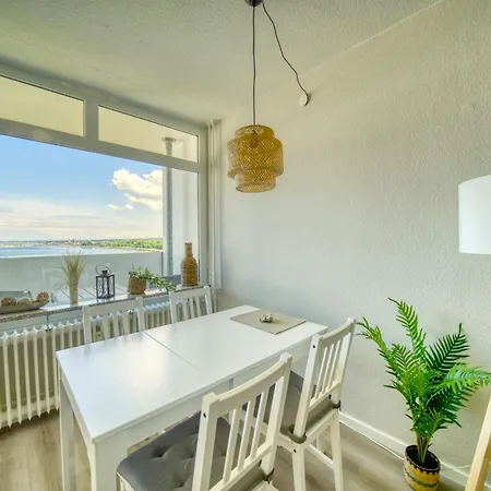- Haus E, App 0e1007